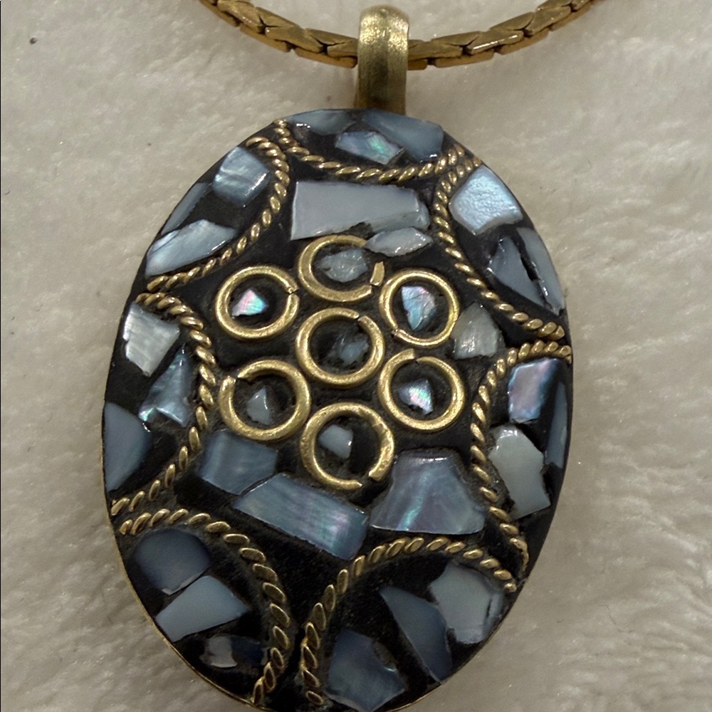 Intricate Gold Tone and Blue Mosaic Necklace - Picture 4 of 13